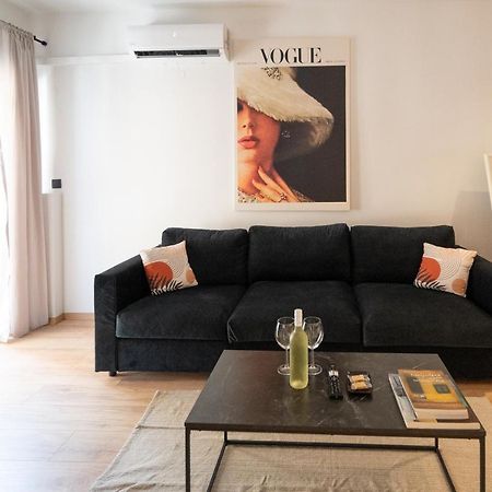 Feelin' Good Apartment Ioannina Bagian luar foto