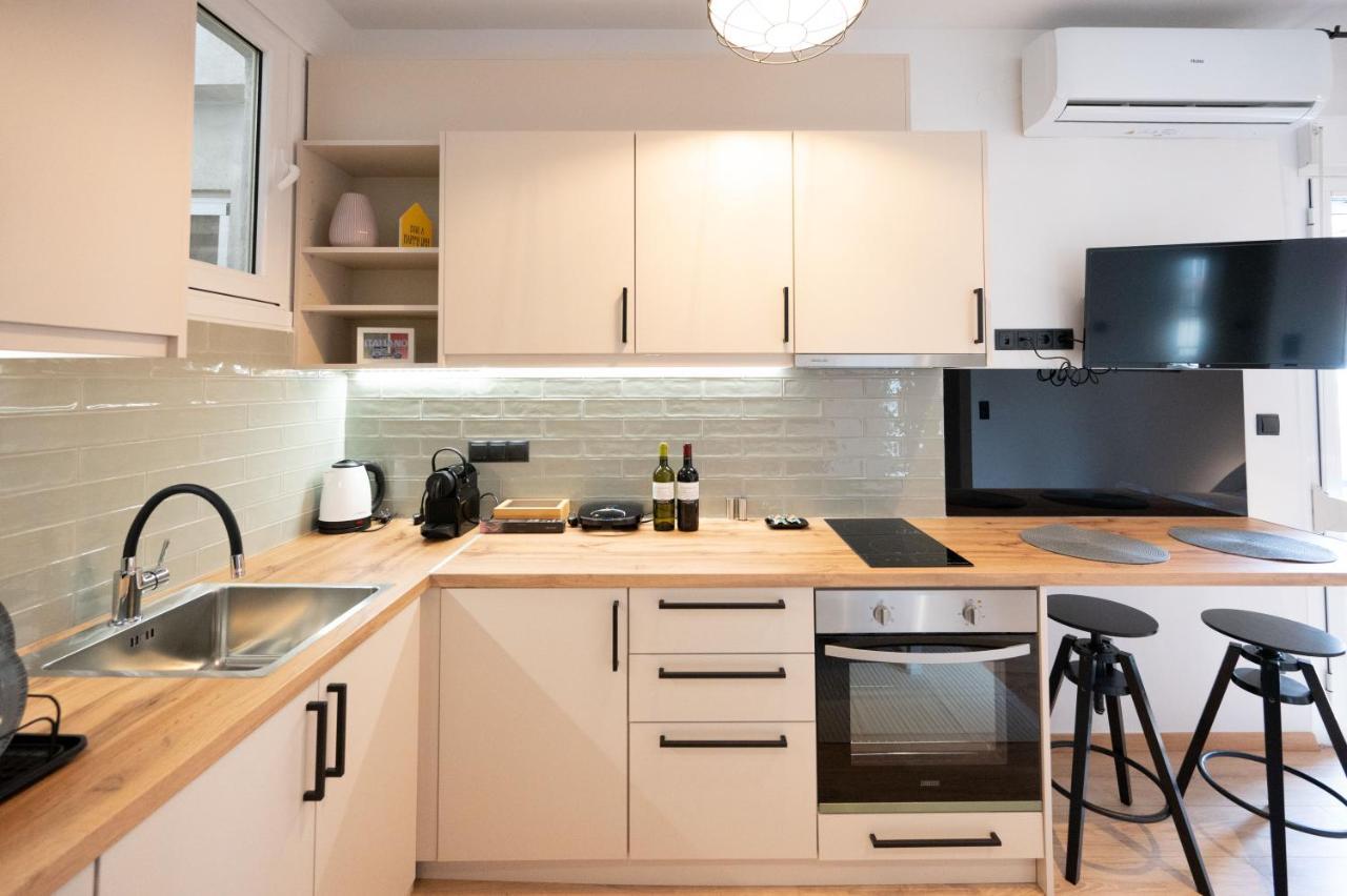 Feelin' Good Apartment Ioannina Bagian luar foto