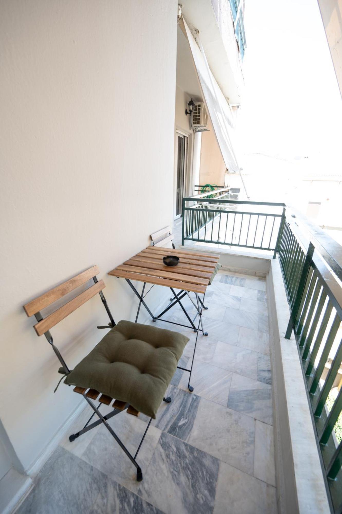 Feelin' Good Apartment Ioannina Bagian luar foto