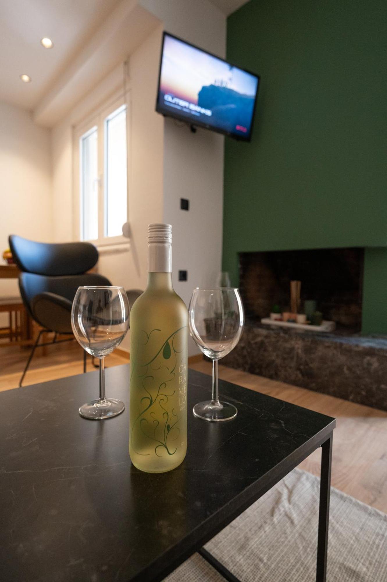 Feelin' Good Apartment Ioannina Bagian luar foto